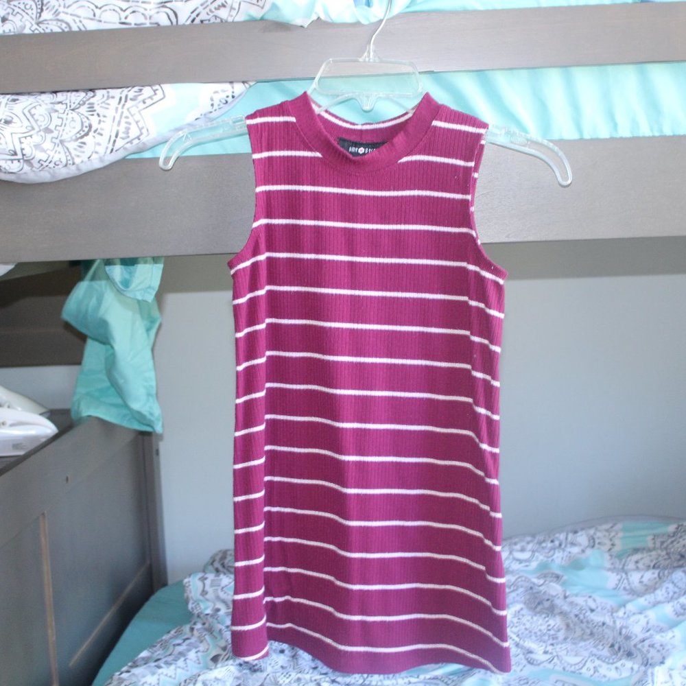 marron and white can be worn as dress or top